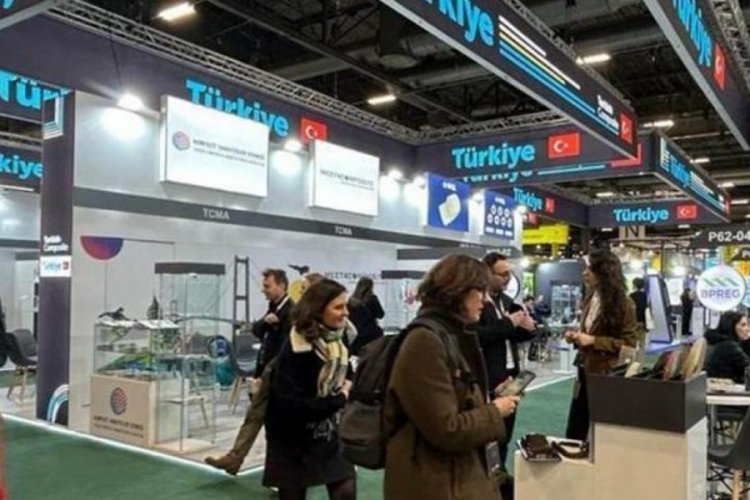 T&uuml;rk kompoziti Paris'te b&uuml;y&uuml;k ilgi g&ouml;rd&uuml;