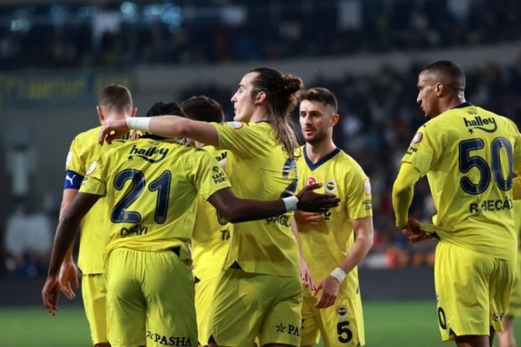 Union Saint Gilloise-Fenerbah&ccedil;e UEFA Konferans Ligi son 16 turu ilk ma&ccedil;ı ne zaman? Union Saint Gilloise-Fenerbah&ccedil;e ma&ccedil;ı saat ka&ccedil;ta, hangi kanalda?