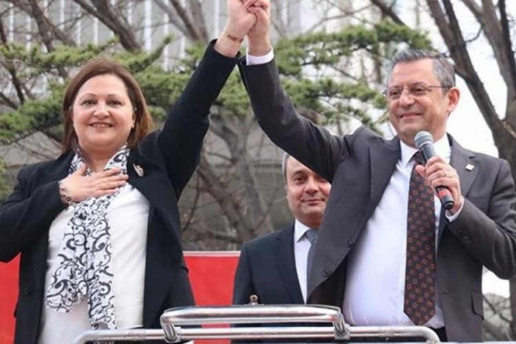 &Ouml;zg&uuml;r &Ouml;zel: Değişimin heyecanı yaşanıyor