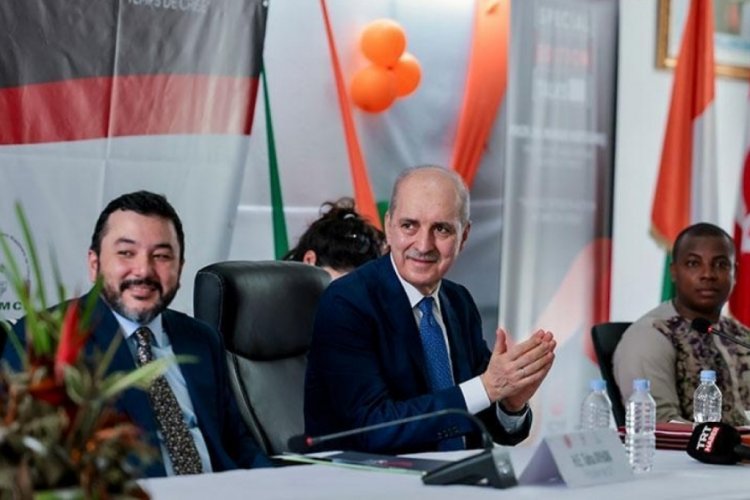 Meclis Başkanı Kurtulmuş, Abidjan'daki &uuml;niversite &ouml;ğrencileriyle bir araya geldi