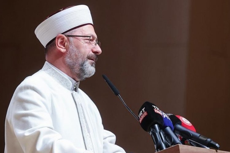 Diyanet İşleri Başkanı Ali Erbaş: Şiir insana aksiyoner bir kişilik kazandıran muazzam bir sanattır