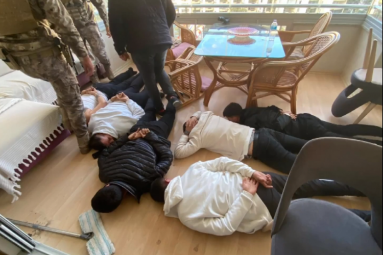 Mersin'de su&ccedil; &ouml;rg&uuml;t&uuml; &ccedil;&ouml;kertildi: 9 g&ouml;zaltı