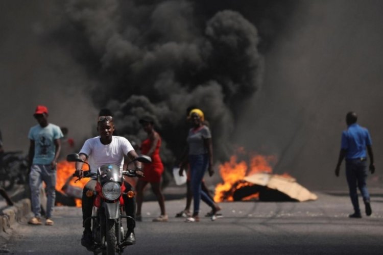 Haiti'de &ccedil;ete elebaşından "soykırım ve i&ccedil; savaş" tehdidi