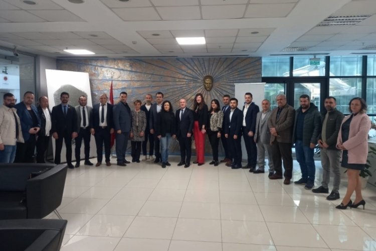 DEVA Bursa'dan Akademik Hassasiyeti