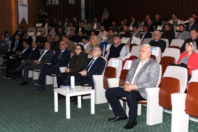Her y&ouml;n&uuml;yle g&uuml;neş enerjisi Bursa'da konuşuldu
