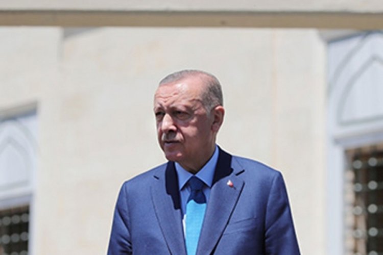 Cumhurbaşkanı Erdoğan, cuma namazını Hz. Ali Camisi'nde kıldı