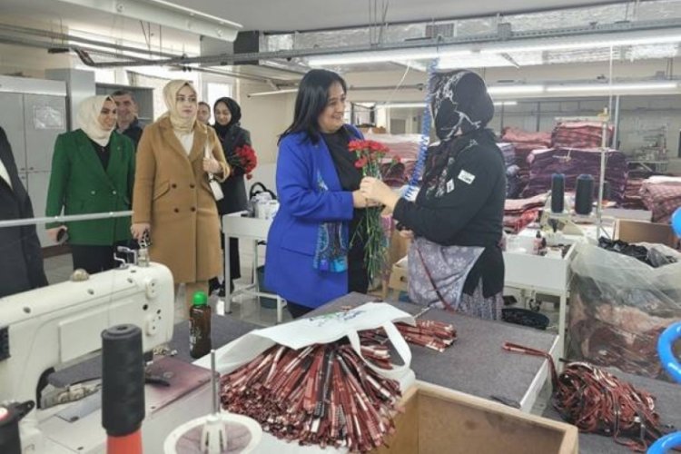 AK Parti Bursa Milletvekili Emel G&ouml;z&uuml;kara Durmaz'dan kadınlar g&uuml;n&uuml; mesajı