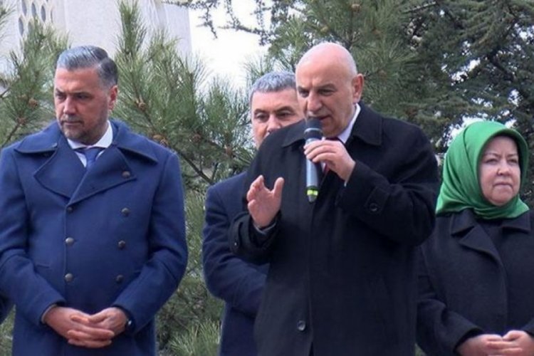 Turgut Altınok'tan Mansur Yavaş'a tepki: DEM'in himayesi altına giren bir başkan var