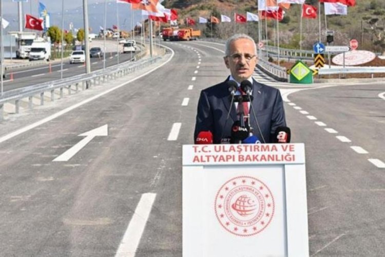 Bakan Uraloğlu a&ccedil;ıkladı: &Ccedil;anakkale'de 2 b&uuml;y&uuml;k proje hizmete a&ccedil;ıldı