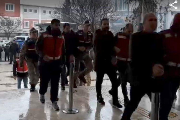 Şanlıurfa'da ter&ouml;r operasyonunda 17 tutuklama