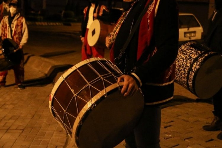 İstanbulluları sahura 3 bin 350 davulcu kaldıracak