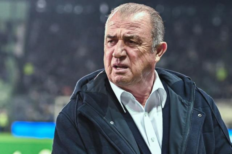 Fatih Terim'in Panathinaikos'u Şampiyonluk Turu'na zaferle başladı