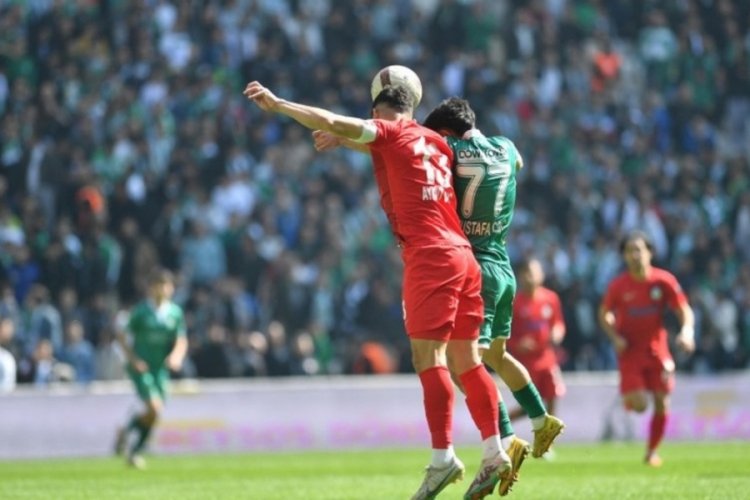 Bursaspor'da umutlar t&uuml;kendi!