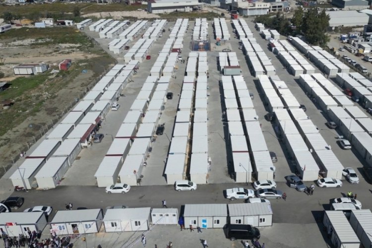 Hatay'da 219 bin kişi, Ramazan'a konteynerde girdi