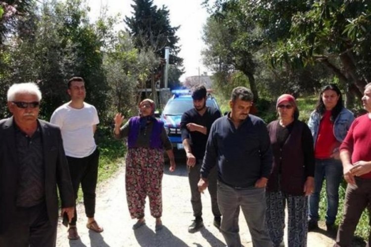 Antalya'da istenmeyen aile! Muhtar: K&ouml;yl&uuml;lerim ayaklanmadan ne olur evi boşaltın