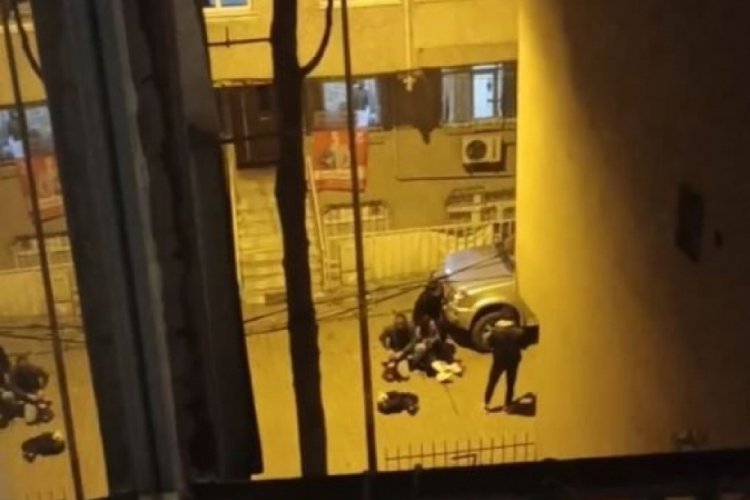İstanbul'da yürüyen kadına silahlı saldırı!