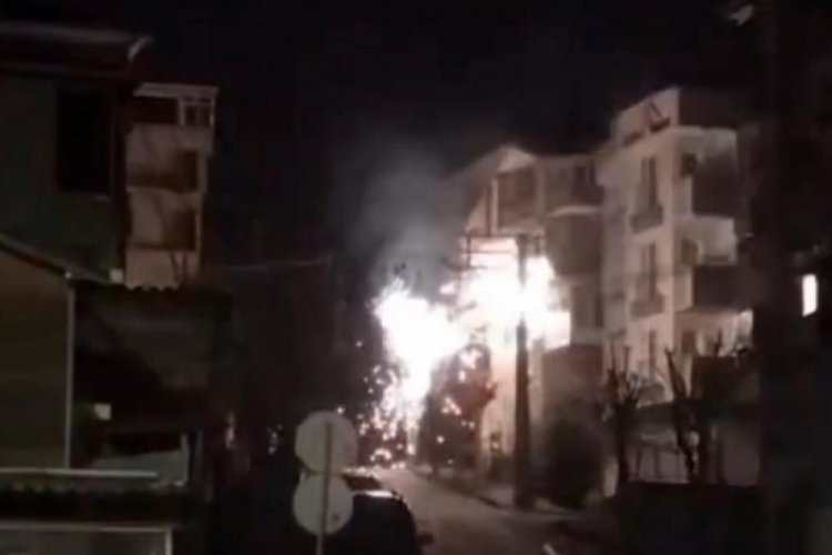 Trafodaki patlama 10 sokağı elektriksiz bıraktı