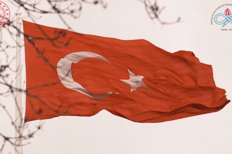 Bursa'da 12. sınıf &ouml;ğrencisinden duygulandıran video