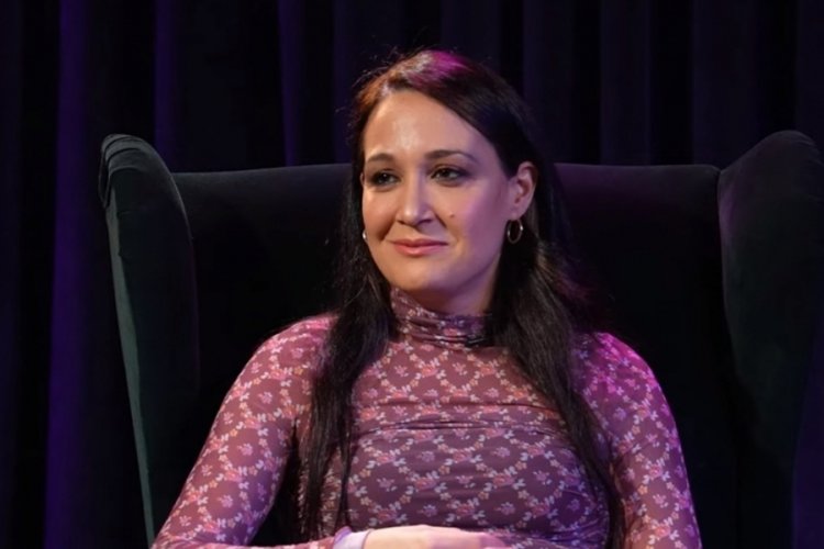 Şaşırtan benzerlik: Lily Gladstone'u g&ouml;ren Gupse &Ouml;zay sandı