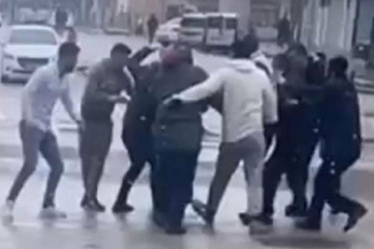 Van'da eşini bı&ccedil;aklayıp, ağır yaralayan ş&uuml;pheli tutuklandı
