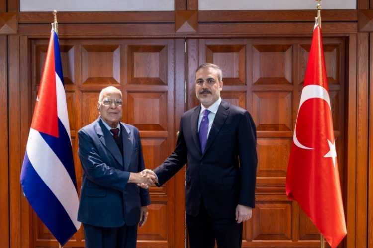 Bakan Fidan, K&uuml;ba Başbakan Yardımcısı Ruiz ile g&ouml;r&uuml;şt&uuml;