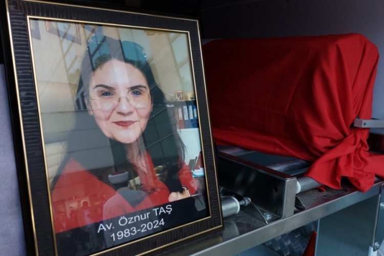 Gümüşhane'de kazada hayatını kaybeden avukat ağlattı