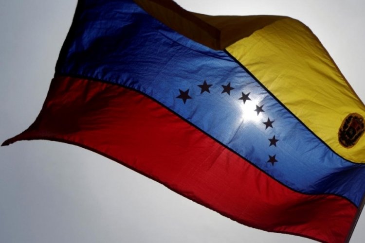 Venezuela, hava sahasını Arjantin'den gelen t&uuml;m u&ccedil;aklara yasakladı