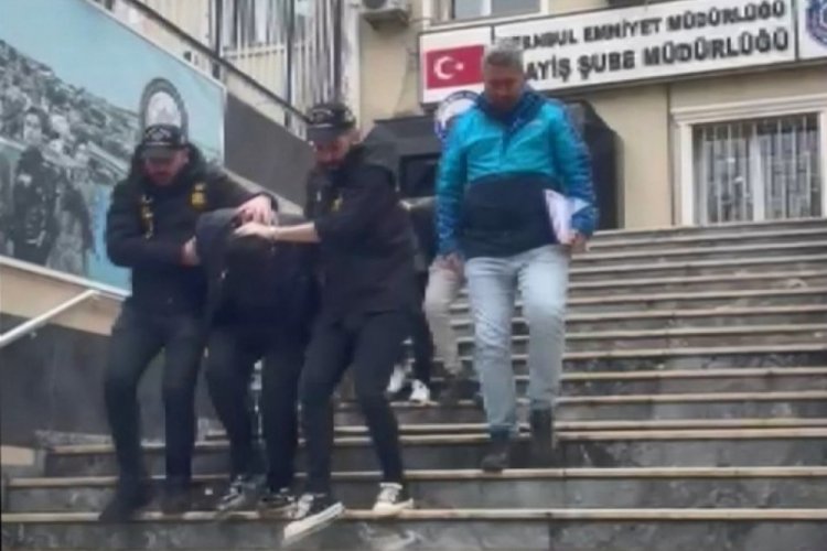İstanbul'da gasp g&ouml;r&uuml;nt&uuml;leri kameraya yansıyan ş&uuml;pheliler yakalandı