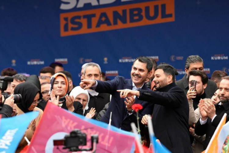 Murat Kurum: İstanbul'da yaptığı tek bir metro ihalesi yok