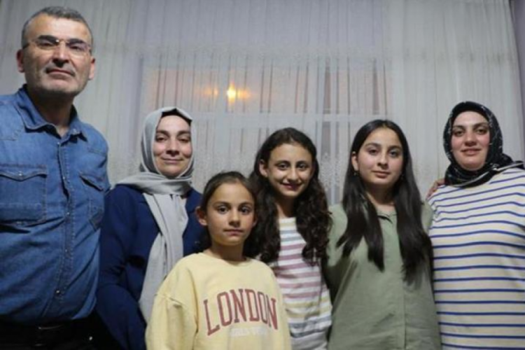 Cumhurbaşkanı Erdoğan'ın iftarda misafir olduğu aile heyecanını paylaştı