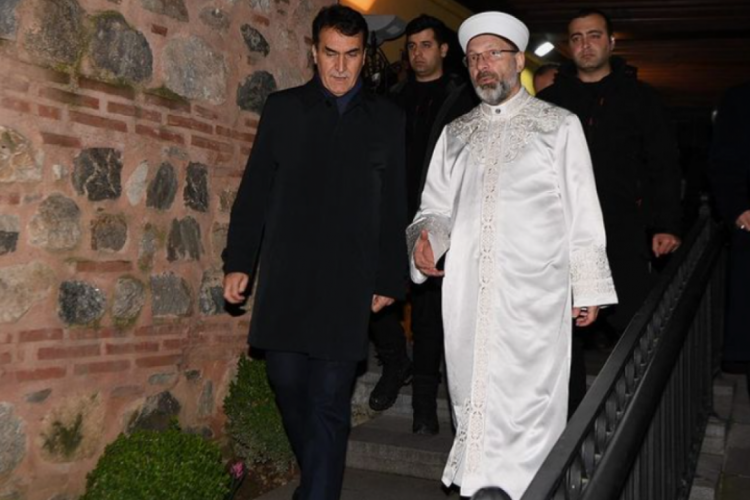 Diyanet İşleri Başkanı'ndan Mustafa Dündar'a ziyaret