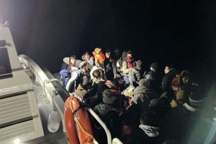 Kırklareli'nde 8 d&uuml;zensiz g&ouml;&ccedil;men yakalandı