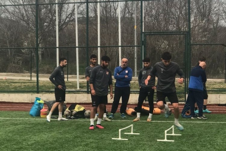 1969 Bilecik Spor Kul&uuml;b&uuml;'nde zorlu ma&ccedil; &ouml;ncesi moraller yerinde