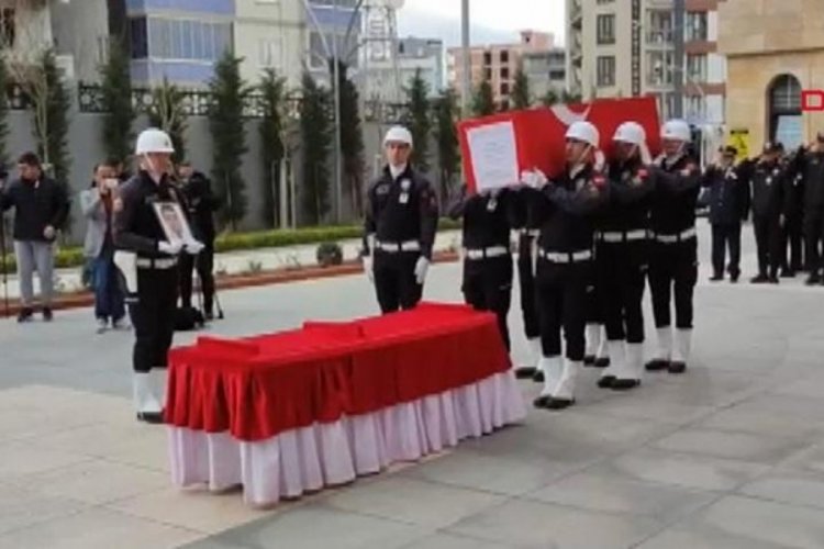 Şırnak'ta şehit olan Fırat Der i&ccedil;in t&ouml;ren d&uuml;zenlendi
