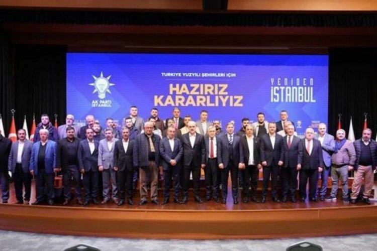 İstanbul'da CHP'den 400 isim istifa ederek AK Parti'ye katıldı