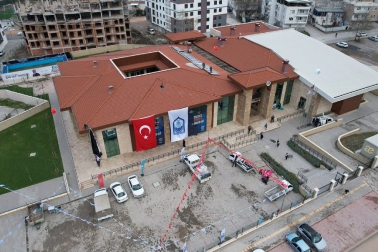 Bursa Yıldırım Gen&ccedil;lik Merkezi, Bakan Bak'ın katılımı ile a&ccedil;ıldı
