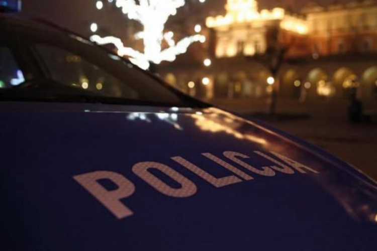 Polonya'da alkoll&uuml; s&uuml;r&uuml;c&uuml;lerin ara&ccedil;larına el konulacak!