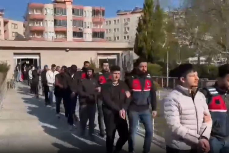 Bursa dahil 21 ilde operasyon! 75 şüpheli yakalandı