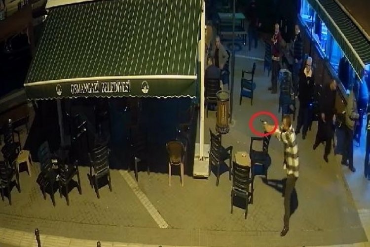Bursa'da husumetlilerini &ouml;ld&uuml;ren iki kardeşe m&uuml;ebbet hapis istemi!