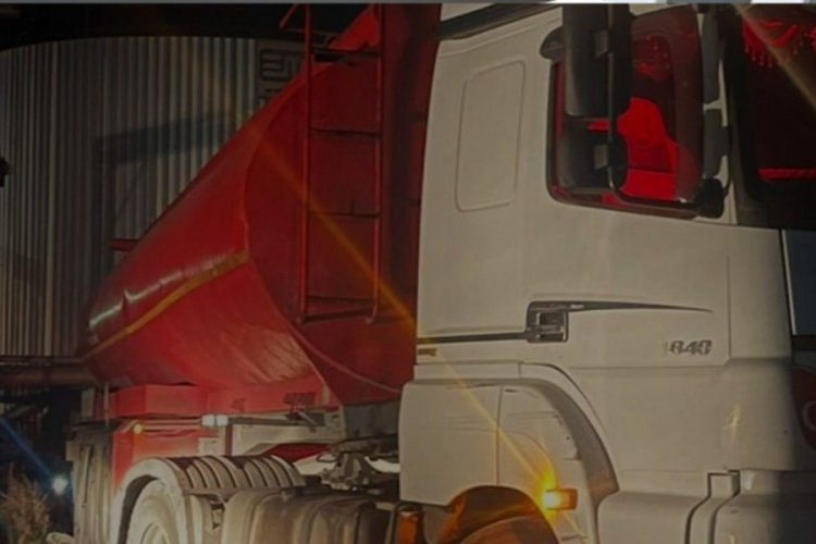 Batman'da tankerde yapılan aramada 21 ton ka&ccedil;ak akaryakıt ele ge&ccedil;irildi