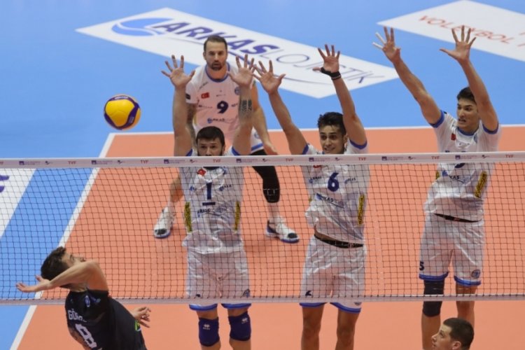 Arkas Spor, 4'te 4 yapmanın peşinde