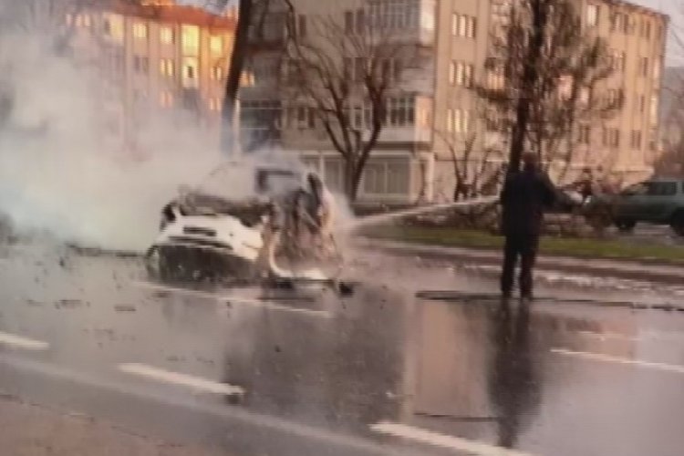 Türkiye'de ilk ölümlü Tesla kazası Kayseri'de: Feci şekilde can verdi