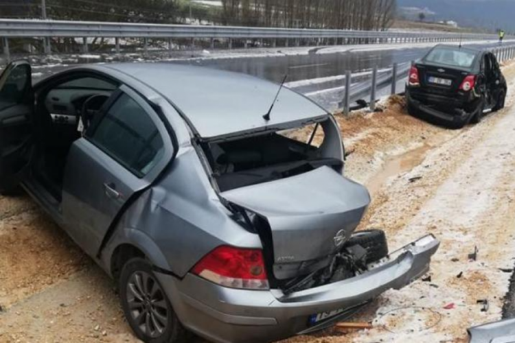 Çorum'da dolu yağışı kazaya neden oldu!