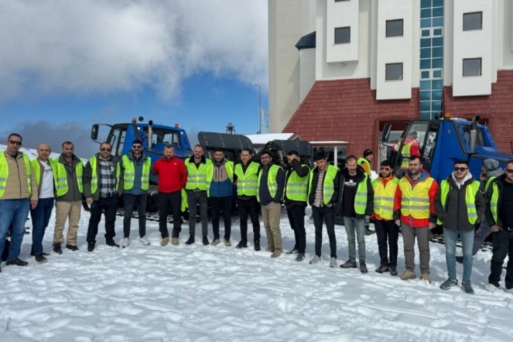 Uludağ'da Snowtrack eğitimleri tamamlandı