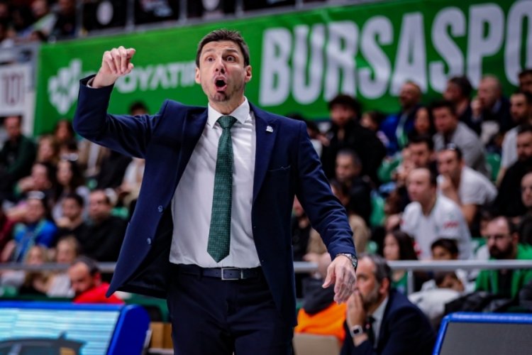 Galatasaray Ekmas Bursaspor İnfo Yatırım'ı 81-65 mağlup etti