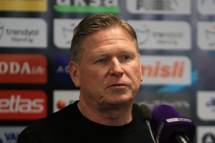 Markus Gisdol: "İlk yarı &ccedil;ok k&ouml;t&uuml; bir performans sergiledik"