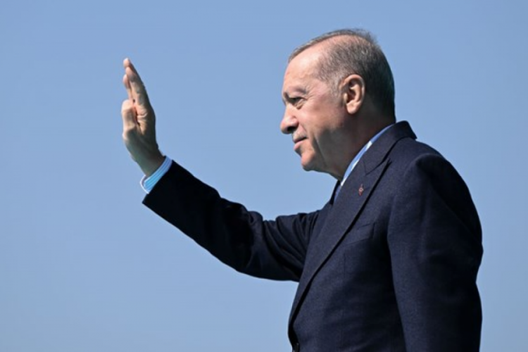 Cumhurbaşkanı Erdoğan Çanakkale'de şehitleri andı