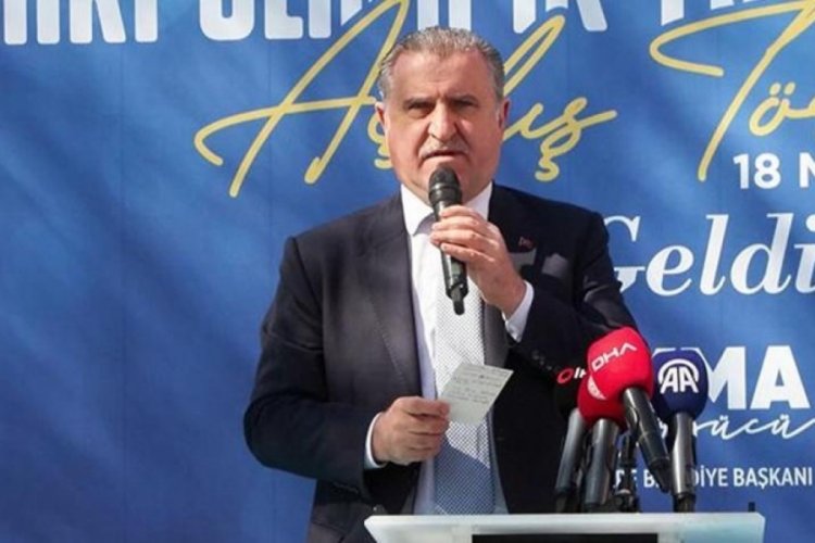Bakan Bak'tan 31 Mart mesajı: Bize &ccedil;alışan adam lazım, tatile giden değil