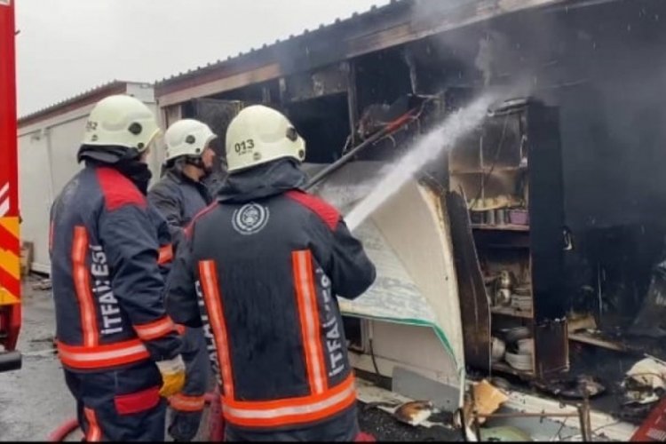Malatya'da konteyner yangını
