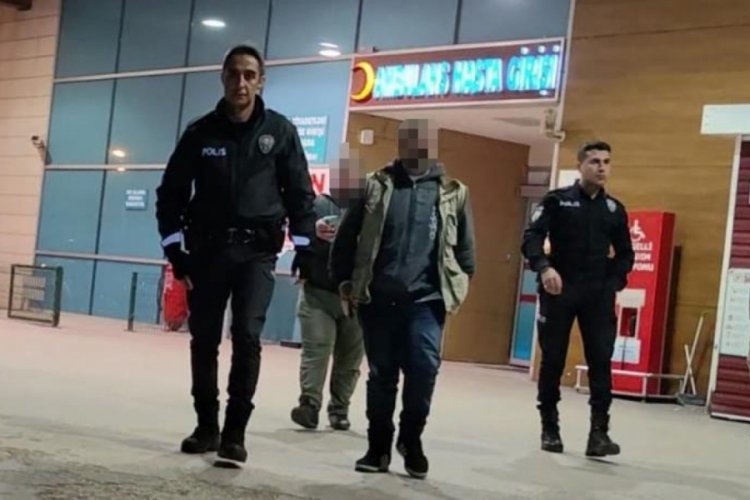 Bursa'da t&uuml;t&uuml;n &ccedil;uvalına ağırlık yapsın diye pe&ccedil;ete koydu, iki kardeşten dayak yedi